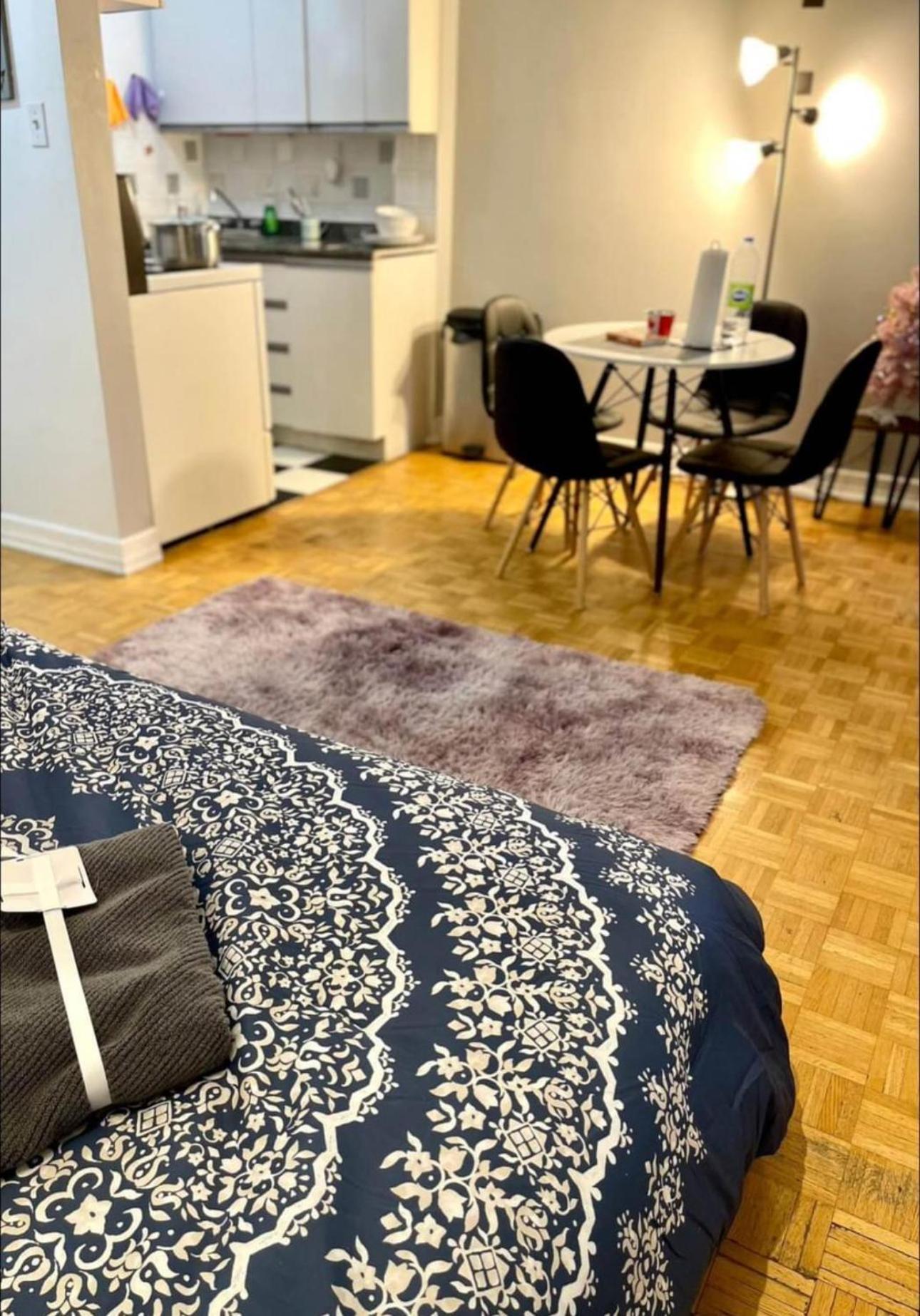 Apartament Affordable Cuttie 4 Persons 2 Beds In Downtown Montreal Zewnętrze zdjęcie